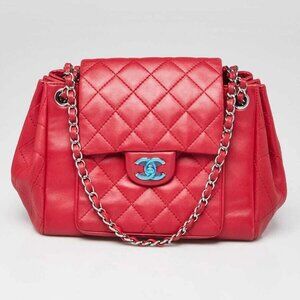 Chanel Red Quilted Lambskin Leather Accordion Flap Bag